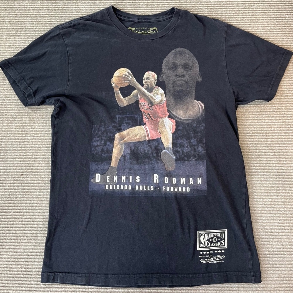 Mitchell & Ness Dennis Rodman Chicago Bulls Graphic T-Shirt Black Mens Medium